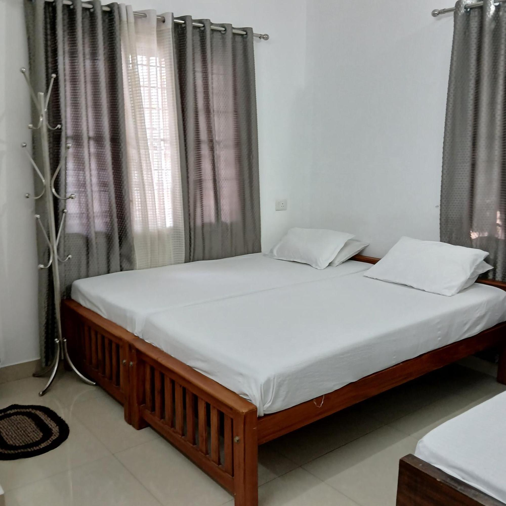 Annies Inn Homestay Kochi Exterior foto